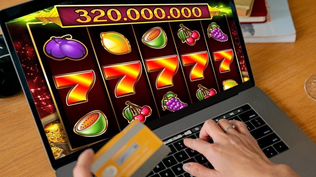 what is online slot games